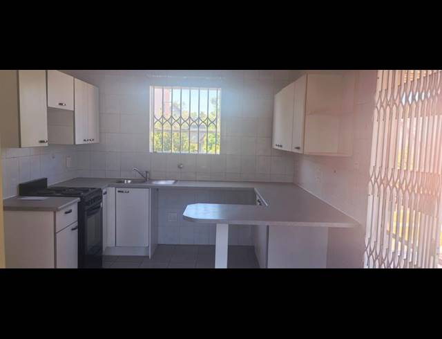 2 BEDROOM APARTMENT FOR SALE IN HALFWAY GARDENS